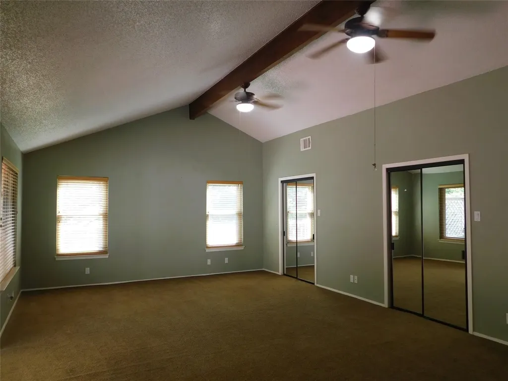 1006 Porpoise Street Lakeway TX 78734