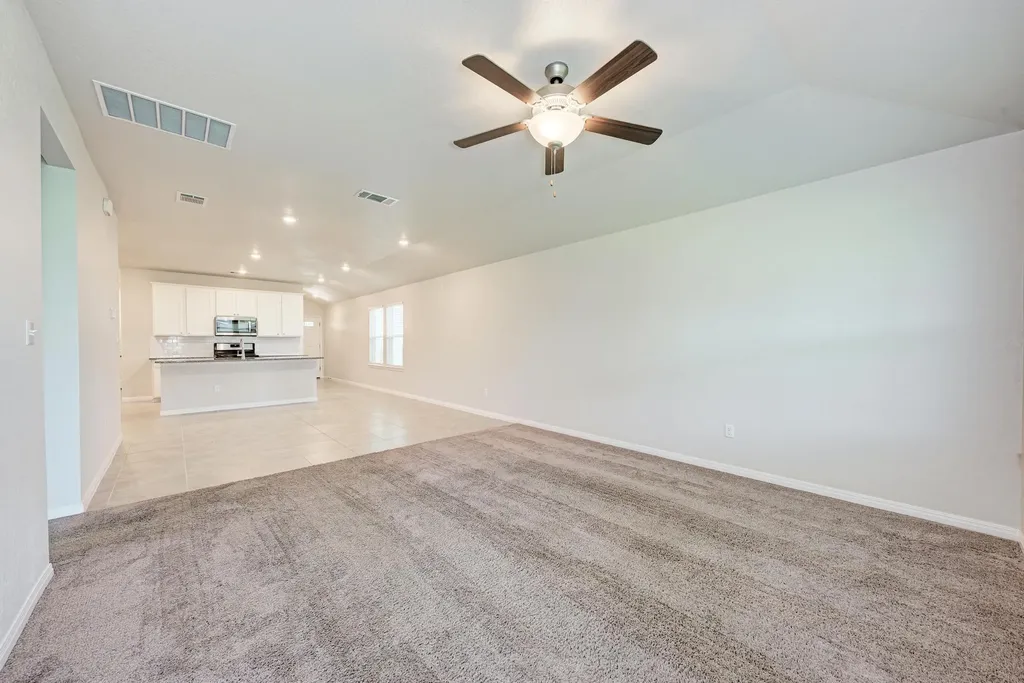 524 Longmount Cove Liberty Hill TX 78642