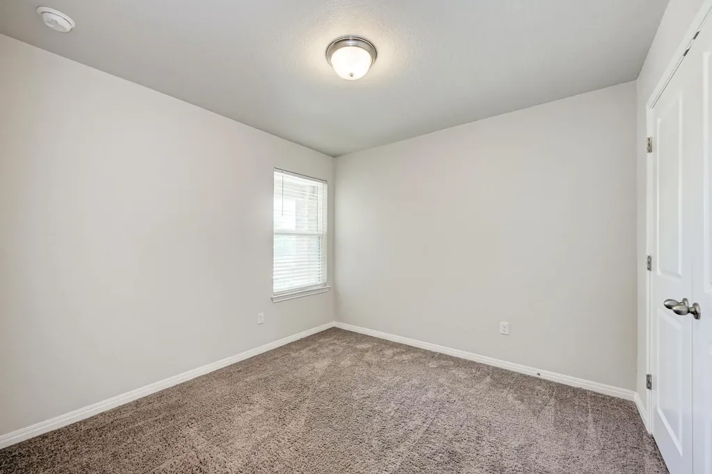 524 Longmount Cove Liberty Hill TX 78642