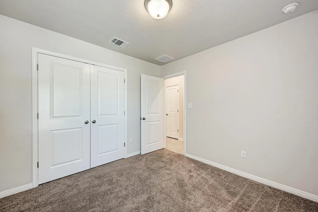 524 Longmount Cove Liberty Hill TX 78642