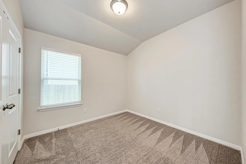 524 Longmount Cove Liberty Hill TX 78642