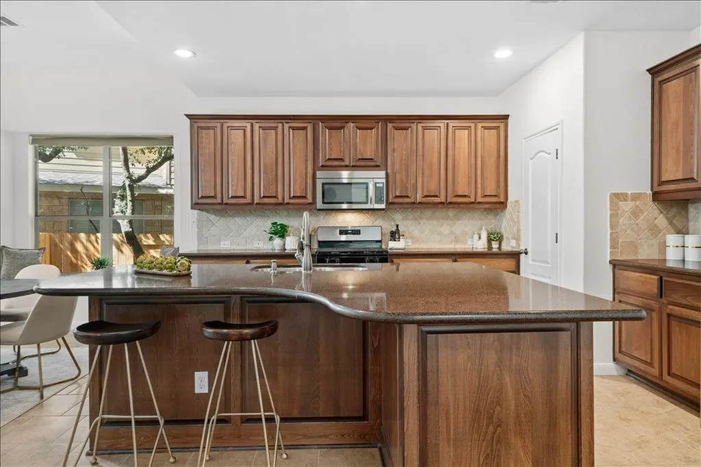 11324 Cherisse Drive Austin TX 78739