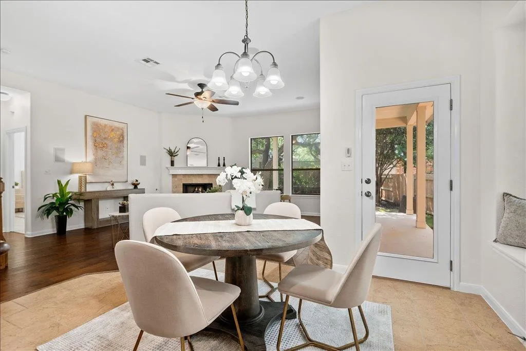 11324 Cherisse Drive Austin TX 78739