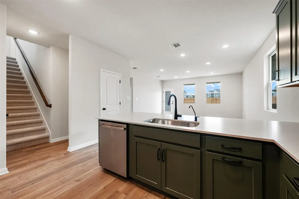 275 Crater Lake Drive Dripping Springs TX 78620