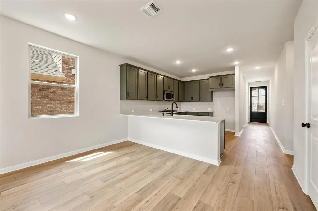 275 Crater Lake Drive Dripping Springs TX 78620
