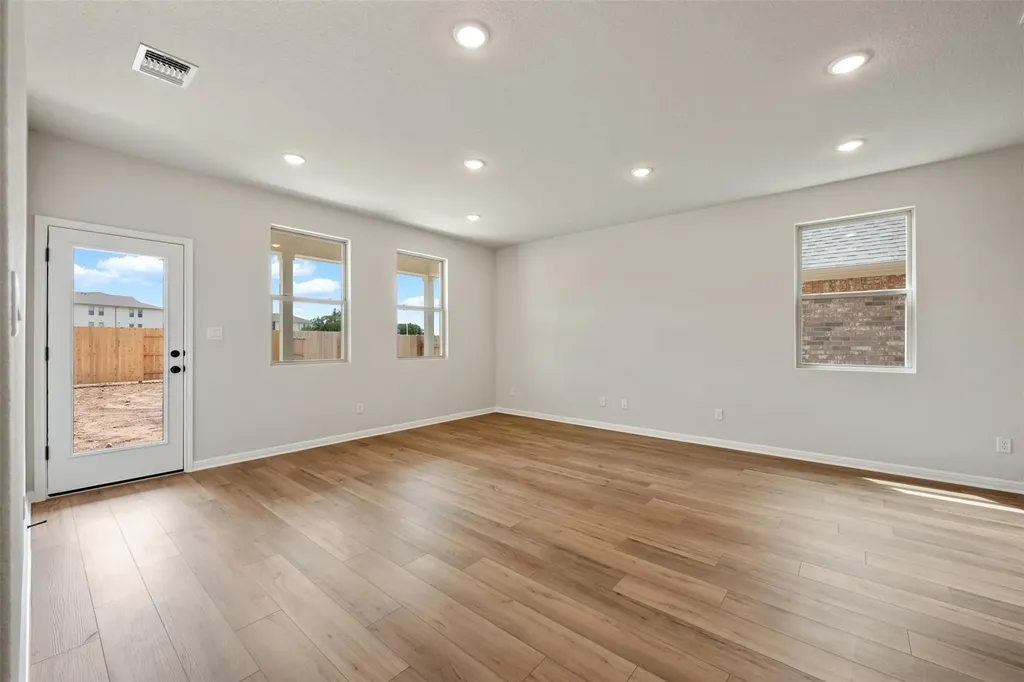 275 Crater Lake Drive Dripping Springs TX 78620