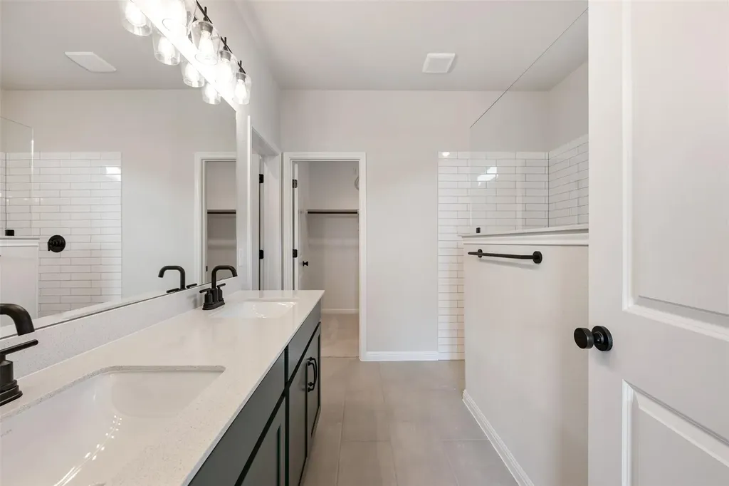 275 Crater Lake Drive Dripping Springs TX 78620