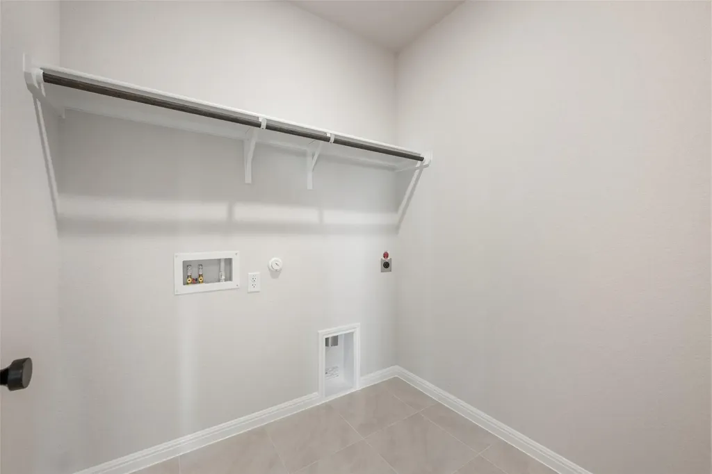 275 Crater Lake Drive Dripping Springs TX 78620