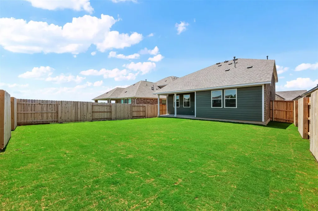 275 Crater Lake Drive Dripping Springs TX 78620