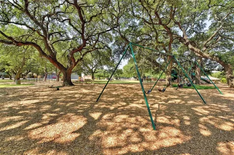 8805 Francia Trail Austin TX 78748