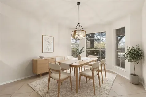 8805 Francia Trail Austin TX 78748