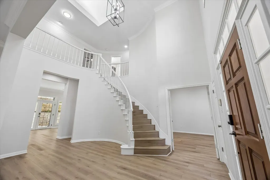 6324 Bon Terra Drive Austin TX 78731