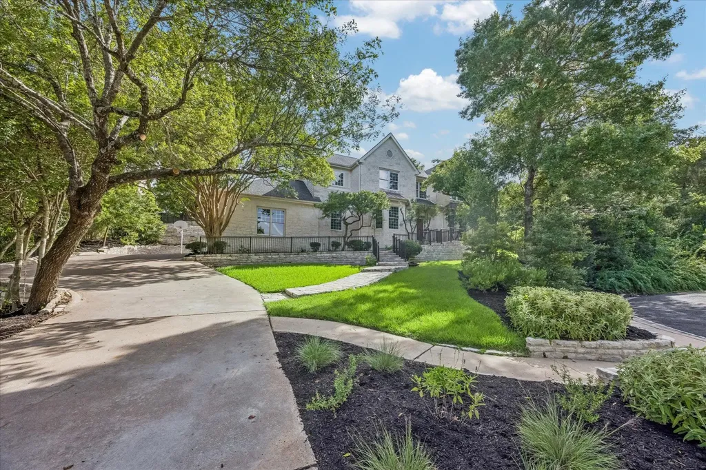 6324 Bon Terra Drive Austin TX 78731
