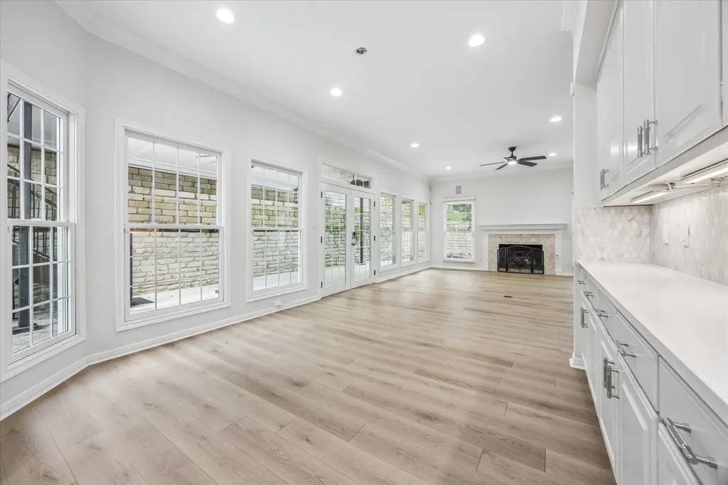 6324 Bon Terra Drive Austin TX 78731