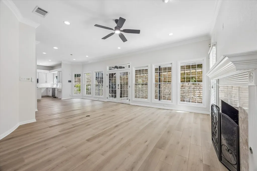 6324 Bon Terra Drive Austin TX 78731
