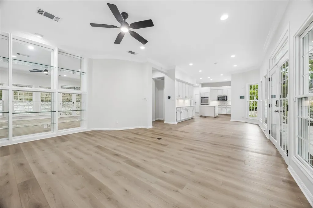 6324 Bon Terra Drive Austin TX 78731