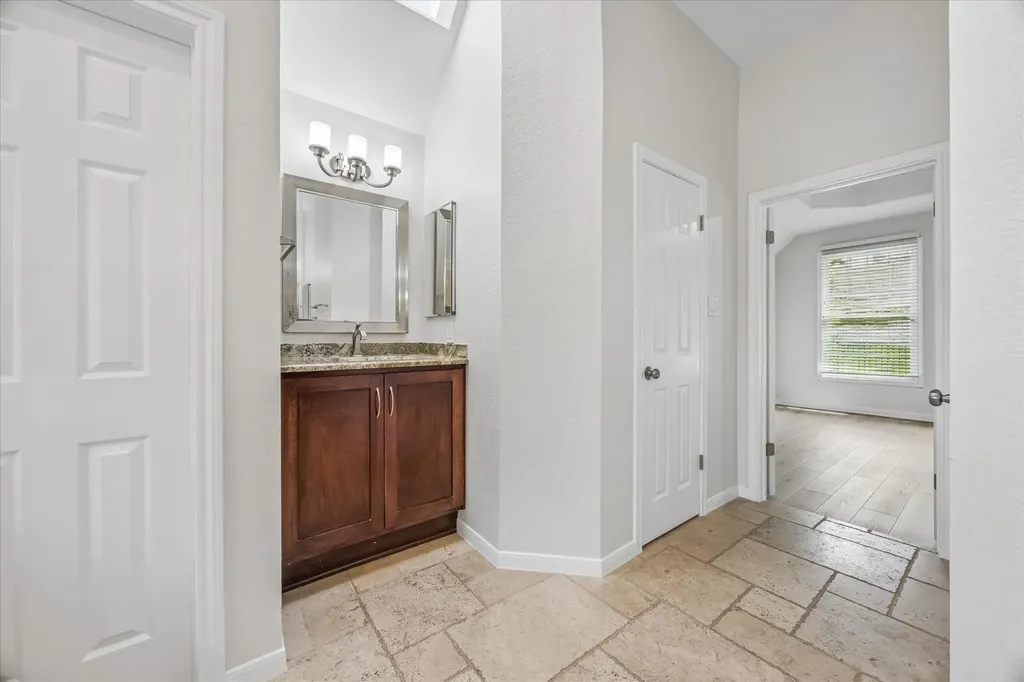 6324 Bon Terra Drive Austin TX 78731