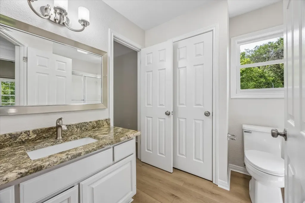 6324 Bon Terra Drive Austin TX 78731