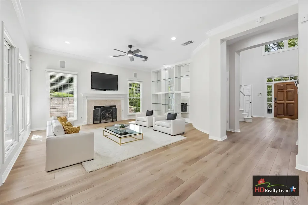 6324 Bon Terra Drive Austin TX 78731
