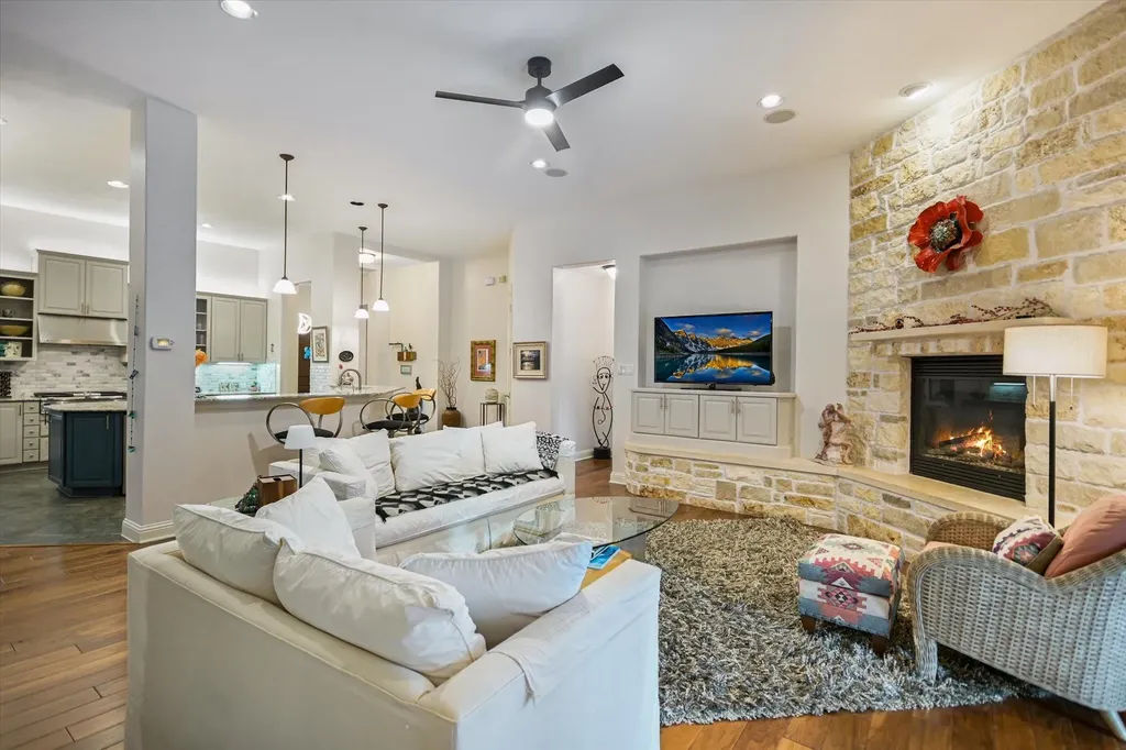 10612 Camillia Blossom Lane Austin TX 78748
