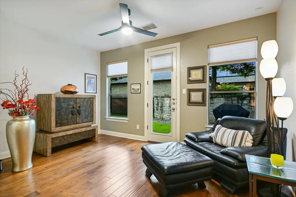 10612 Camillia Blossom Lane Austin TX 78748