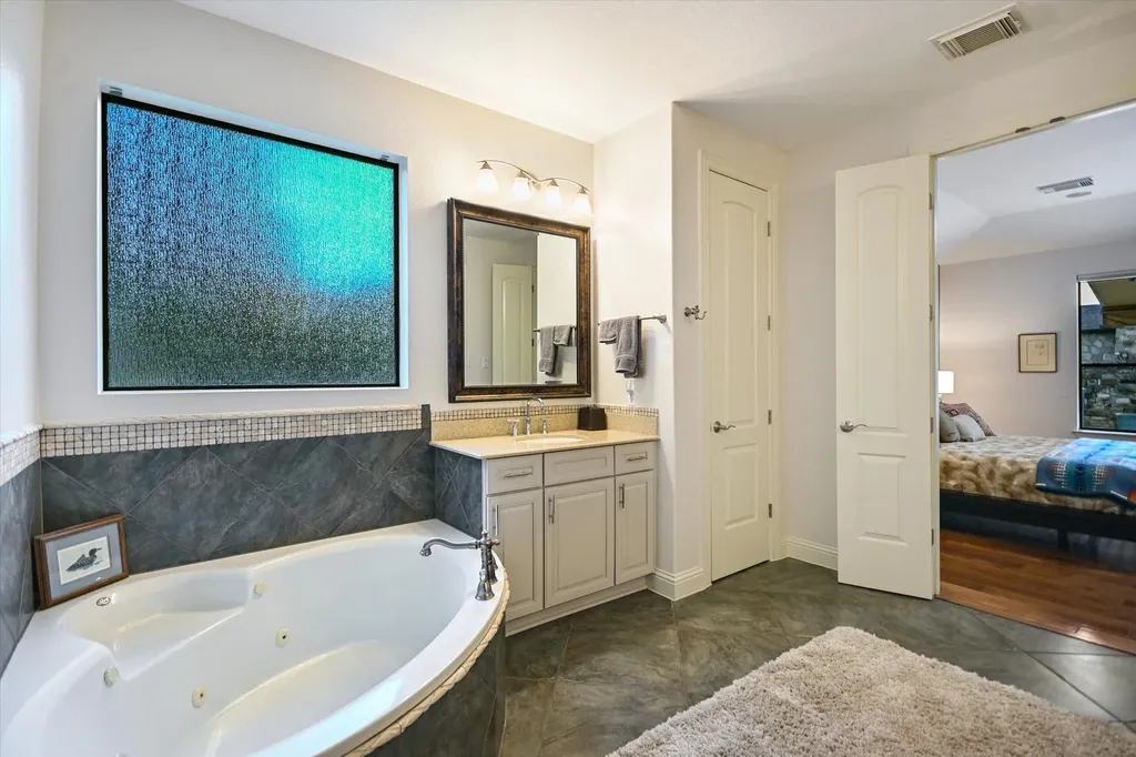 10612 Camillia Blossom Lane Austin TX 78748