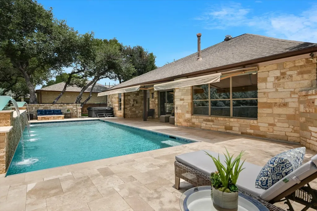 10612 Camillia Blossom Lane Austin TX 78748