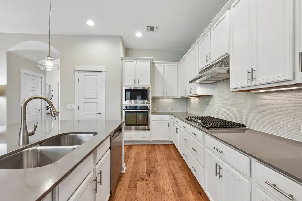 3917 Vaughan Street Austin TX 78723