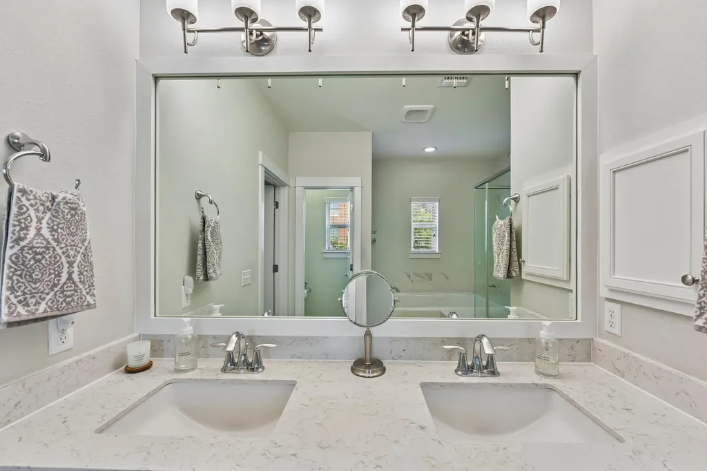 3917 Vaughan Street Austin TX 78723