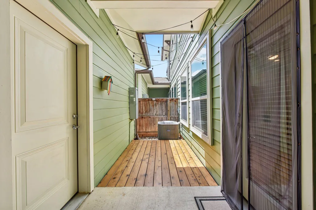 3917 Vaughan Street Austin TX 78723