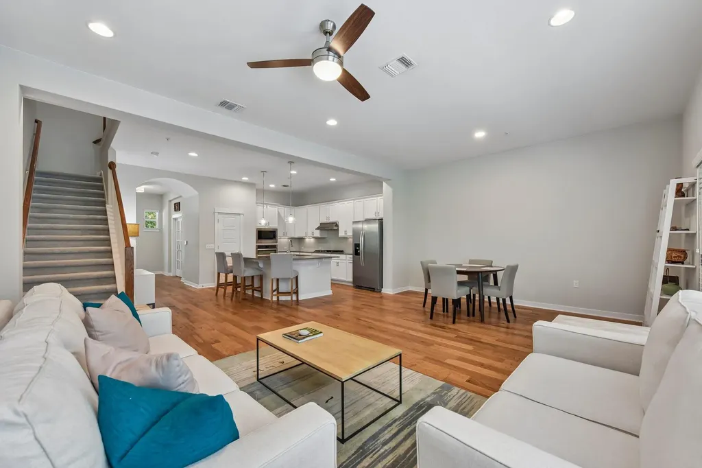 3917 Vaughan Street Austin TX 78723