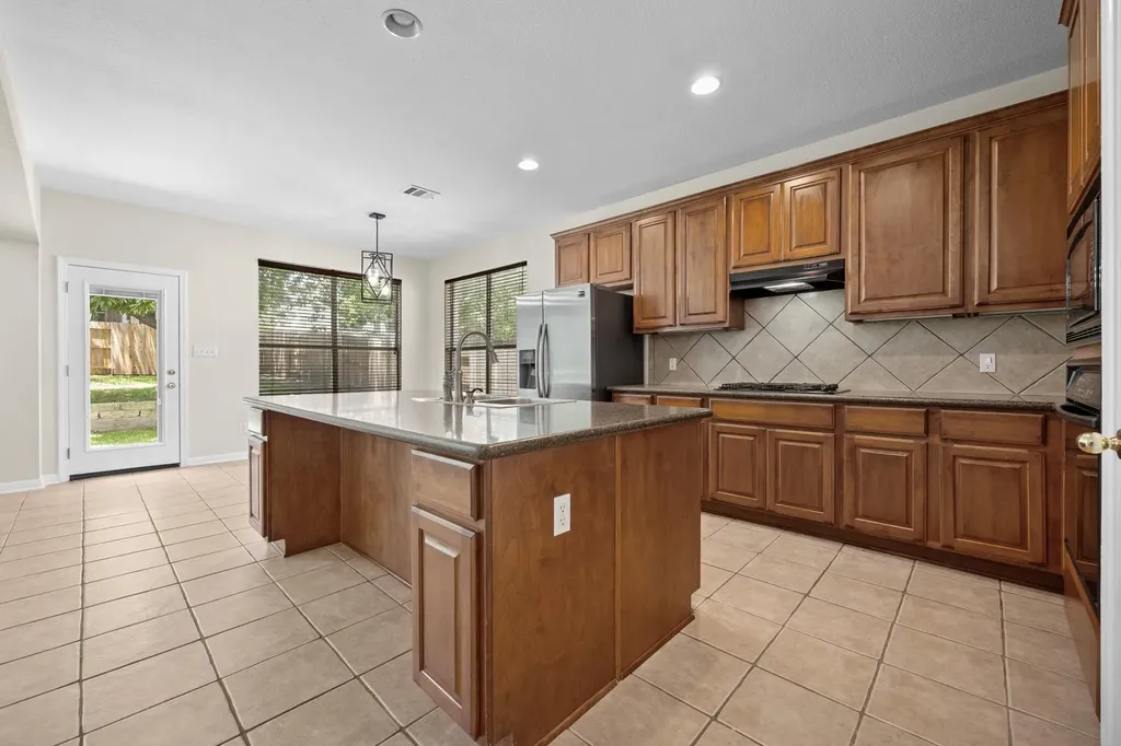 9804 Bundoran Drive Austin TX 78717