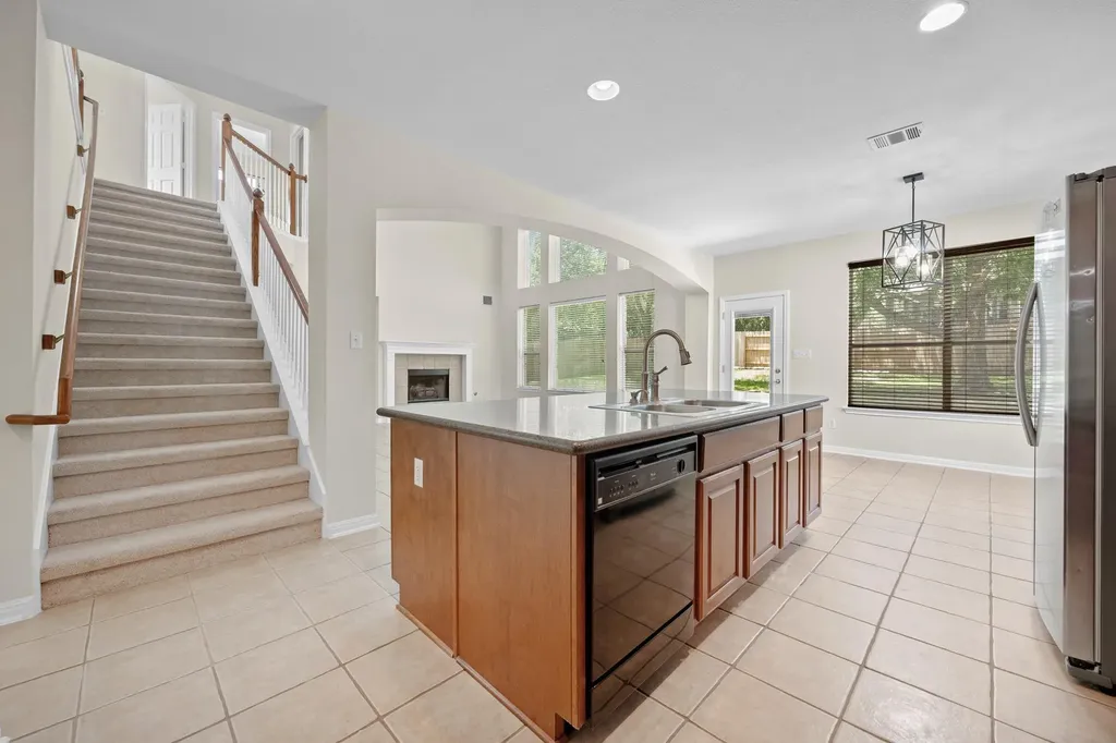 9804 Bundoran Drive Austin TX 78717