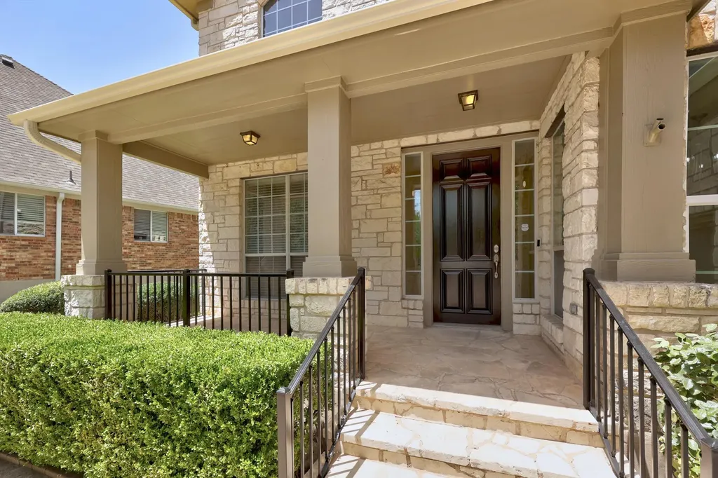 9804 Bundoran Drive Austin TX 78717