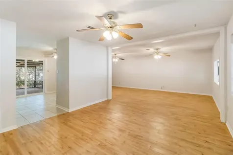 757 N Main Street La Grange TX 78945