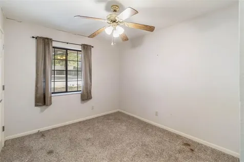 757 N Main Street La Grange TX 78945