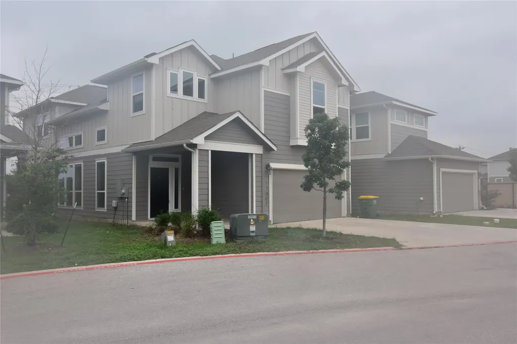 12008 Corsicana Trail Manor TX 78653