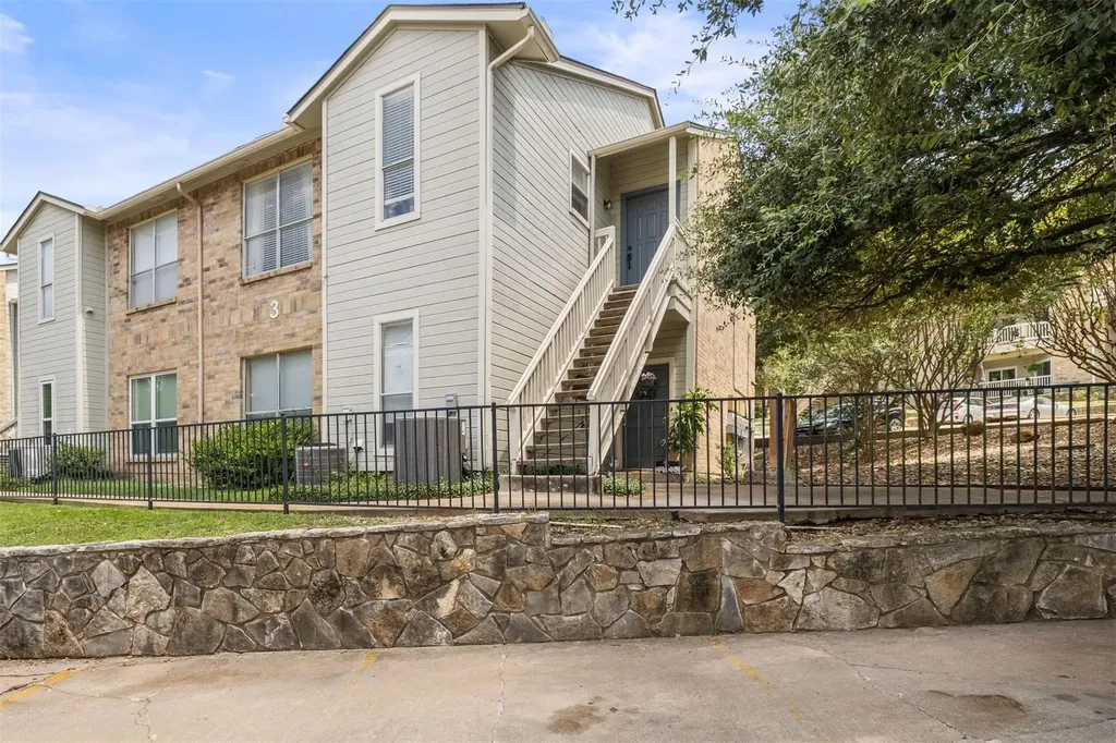 2450 Wickersham Lane Austin TX 78741