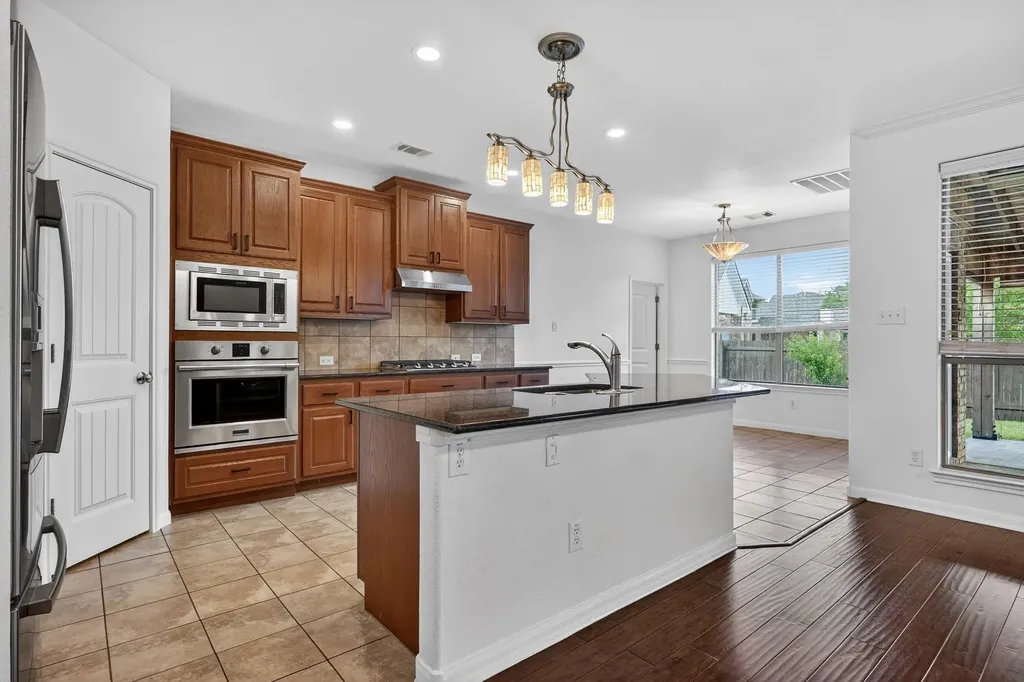 2976 Agave Loop Round Rock TX 78681