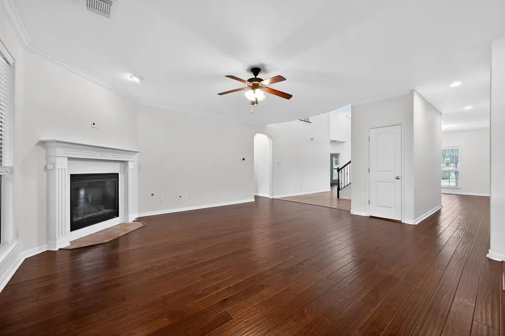 2976 Agave Loop Round Rock TX 78681