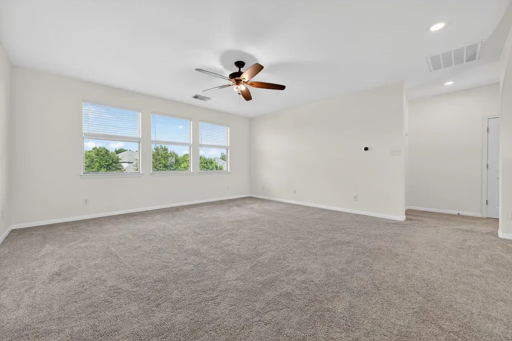 2976 Agave Loop Round Rock TX 78681