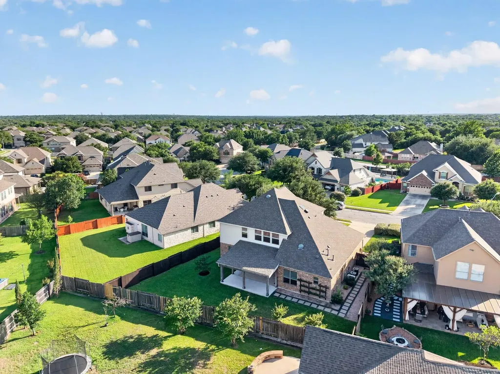 2976 Agave Loop Round Rock TX 78681
