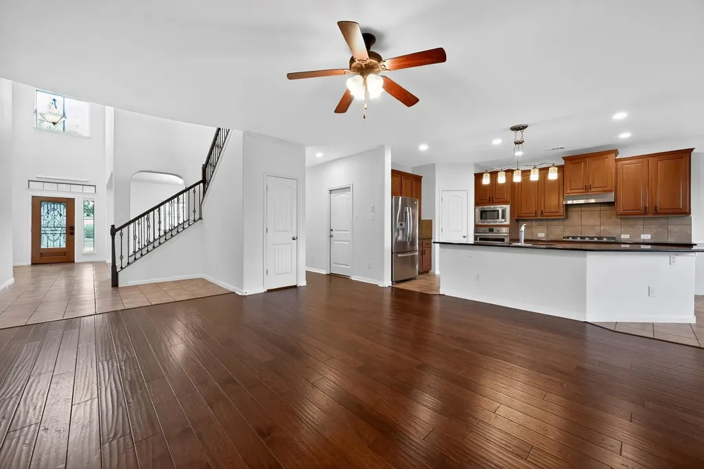 2976 Agave Loop Round Rock TX 78681