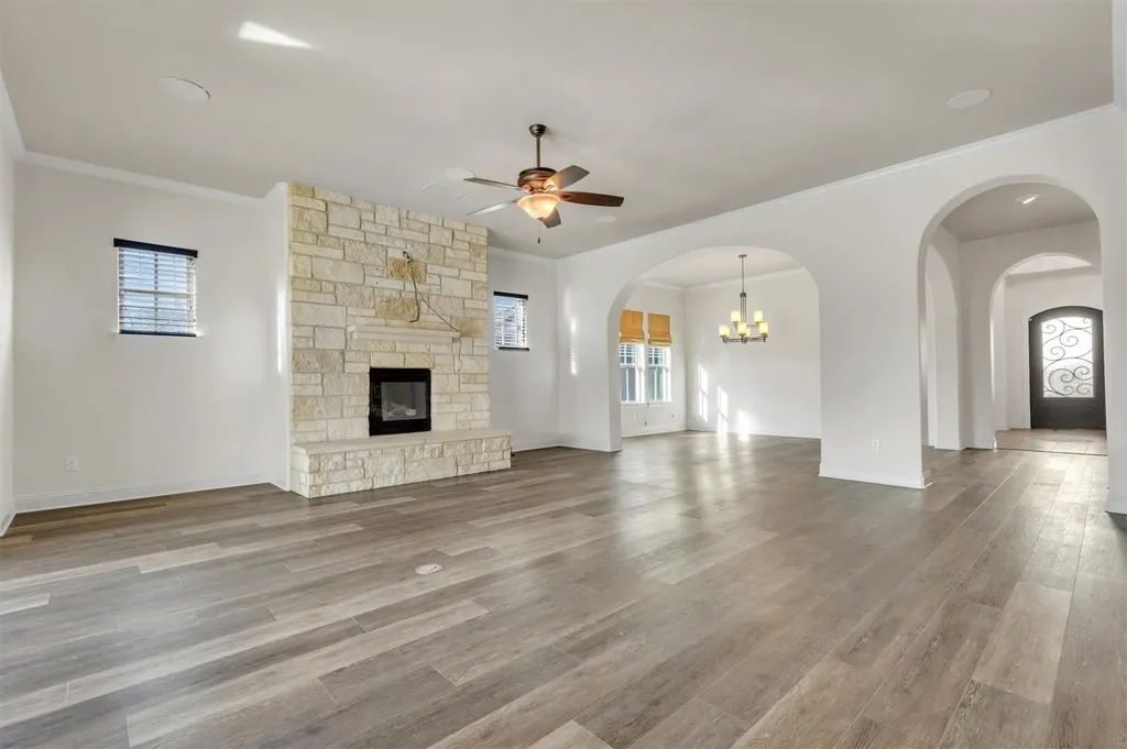 216 Cimarron Hills Trail E Georgetown TX 78628