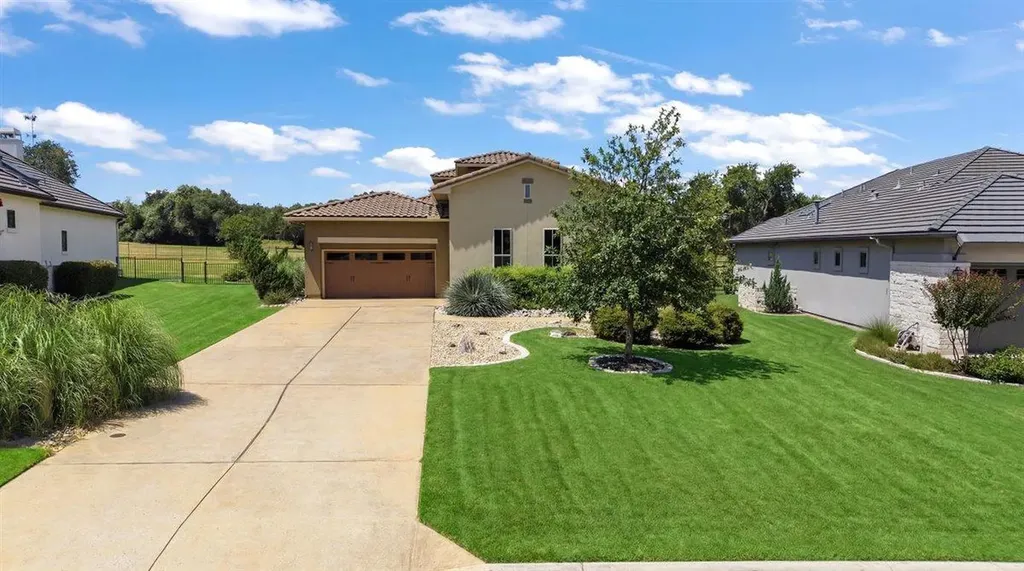 216 Cimarron Hills Trail E Georgetown TX 78628