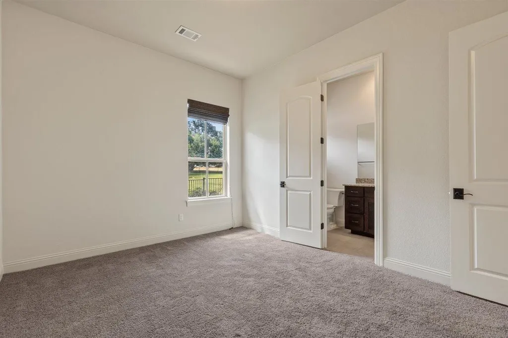 216 Cimarron Hills Trail E Georgetown TX 78628
