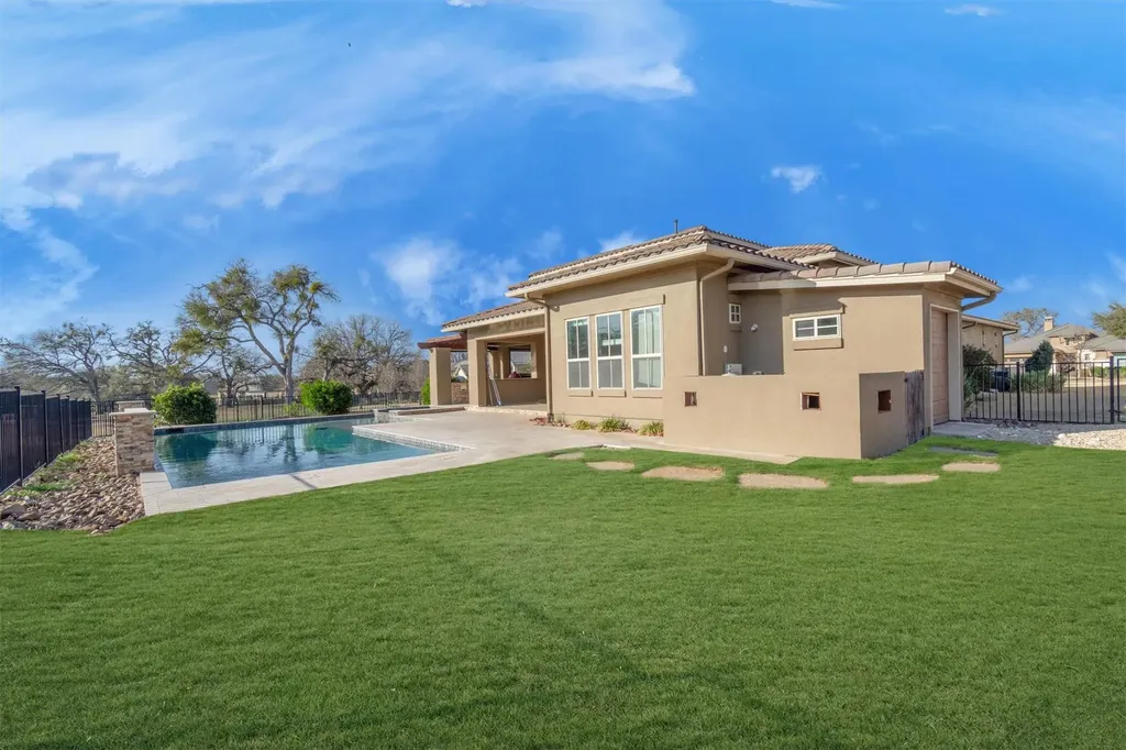 216 Cimarron Hills Trail E Georgetown TX 78628