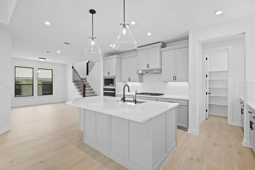 1313 Sunrise Canyon Trail Georgetown TX 78628