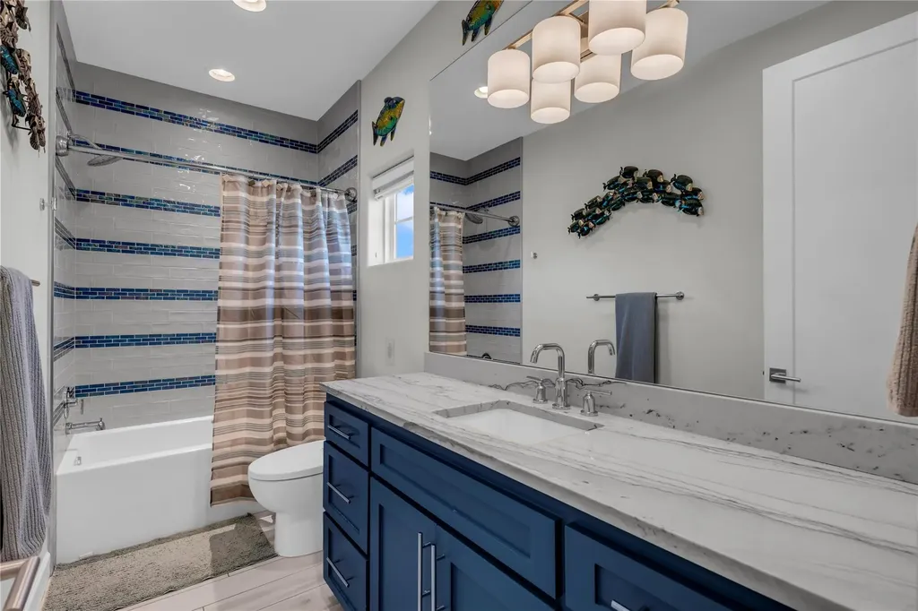 200 Marina Bluff Kingsland TX 78639