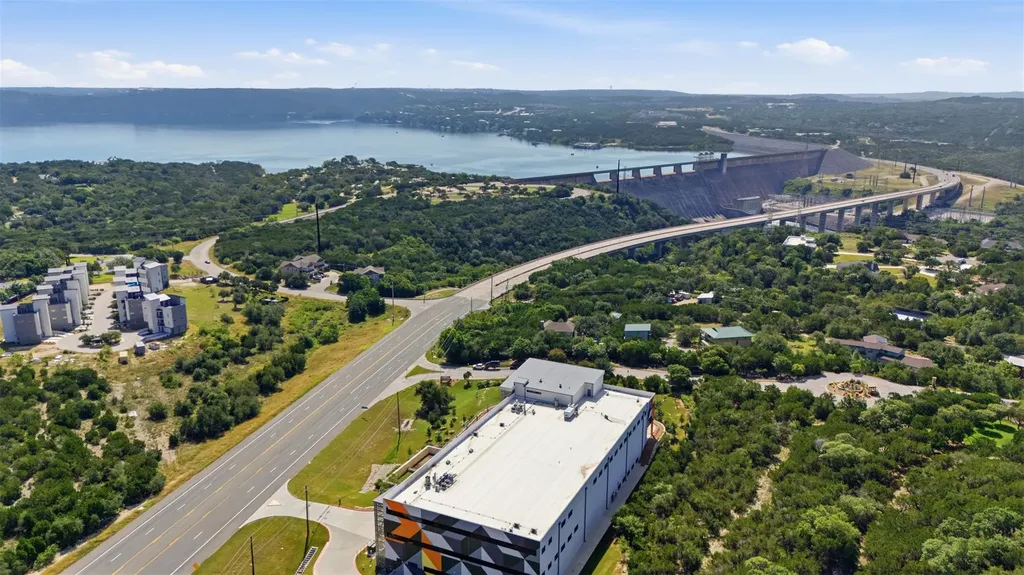 4229 Ranch Road 620 N Austin TX 78734